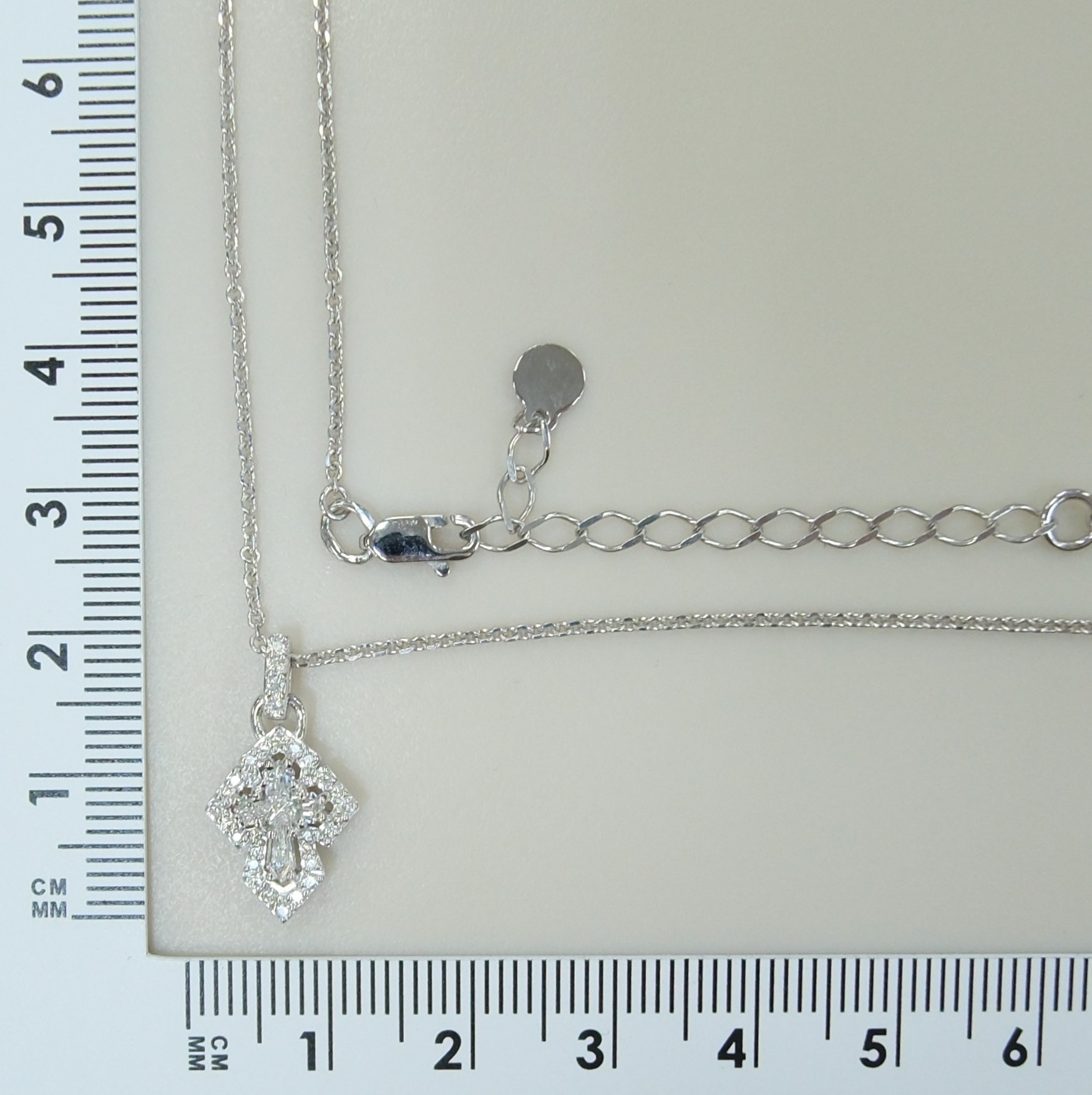 10711-000192 Колье (Au 585)